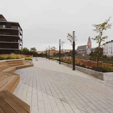 Golden Apartment, So Close To Rynek! Free Parking Included. * Vratislav