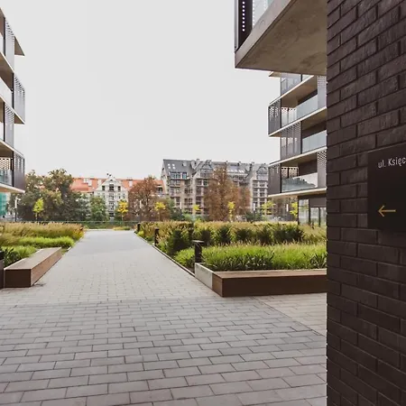 Apartmán Golden Apartment, So Close To Rynek! Free Parking Included. *